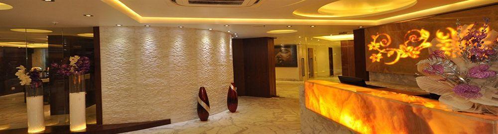 เค็มพ์ตัน โฮเต็ล Hotel โกลกาตา ภายนอก รูปภาพ