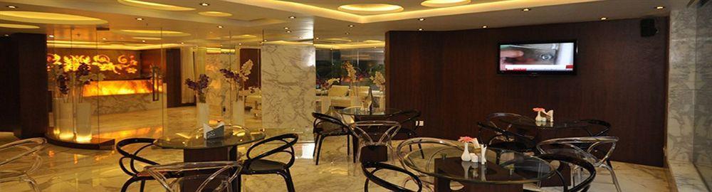 เค็มพ์ตัน โฮเต็ล Hotel โกลกาตา ภายนอก รูปภาพ