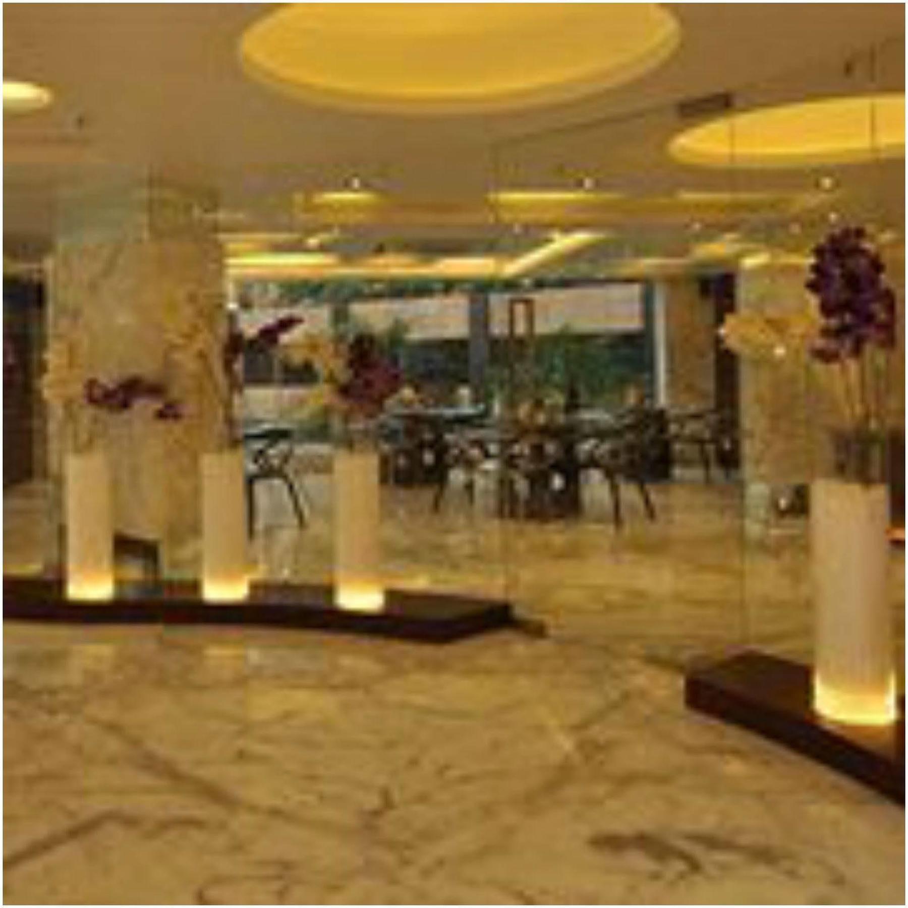 เค็มพ์ตัน โฮเต็ล Hotel โกลกาตา ภายนอก รูปภาพ