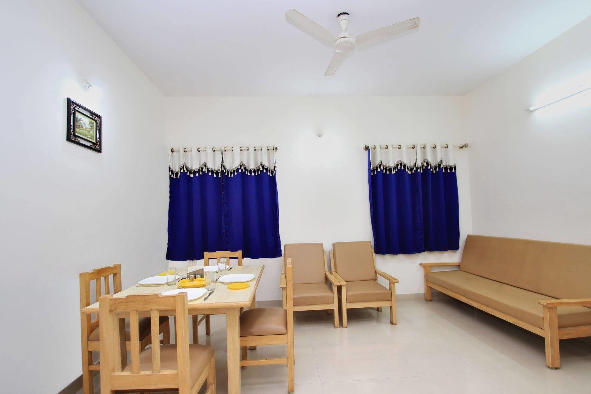 เค็มพ์ตัน โฮเต็ล Hotel โกลกาตา ภายนอก รูปภาพ